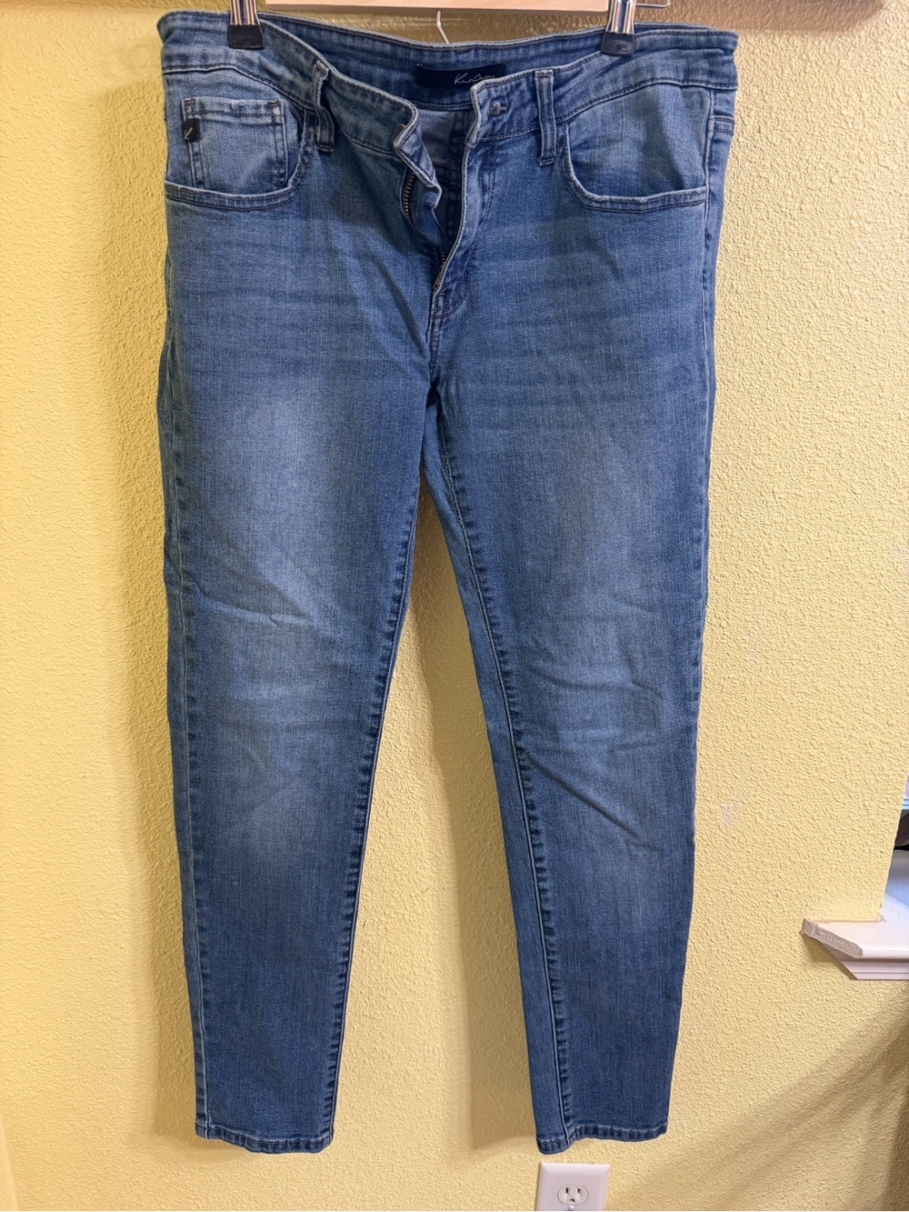 KanCan Mid-Rise Skinny Jeans in Faded Blue